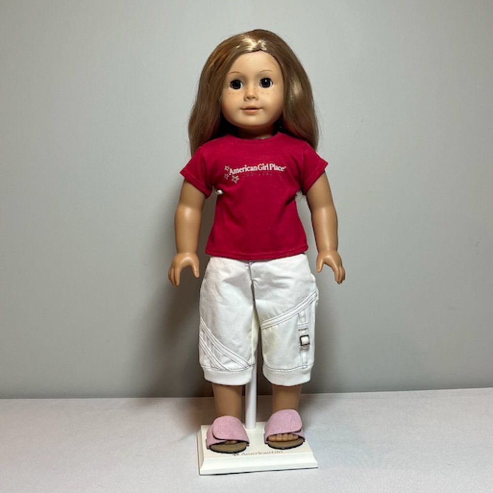 American Girl Doll (Doll, Stand, Outfit, Earring, 3 Hairpin) Set (5/5 Available)